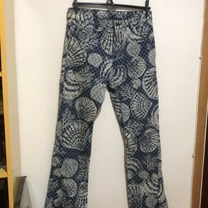 Blue and White Seashell Pattern Pants